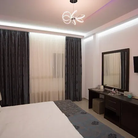 The One E&g 4* Tirana