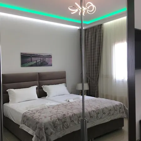 Hotel The One E&g