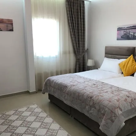 The One E&g 4* Tirana
